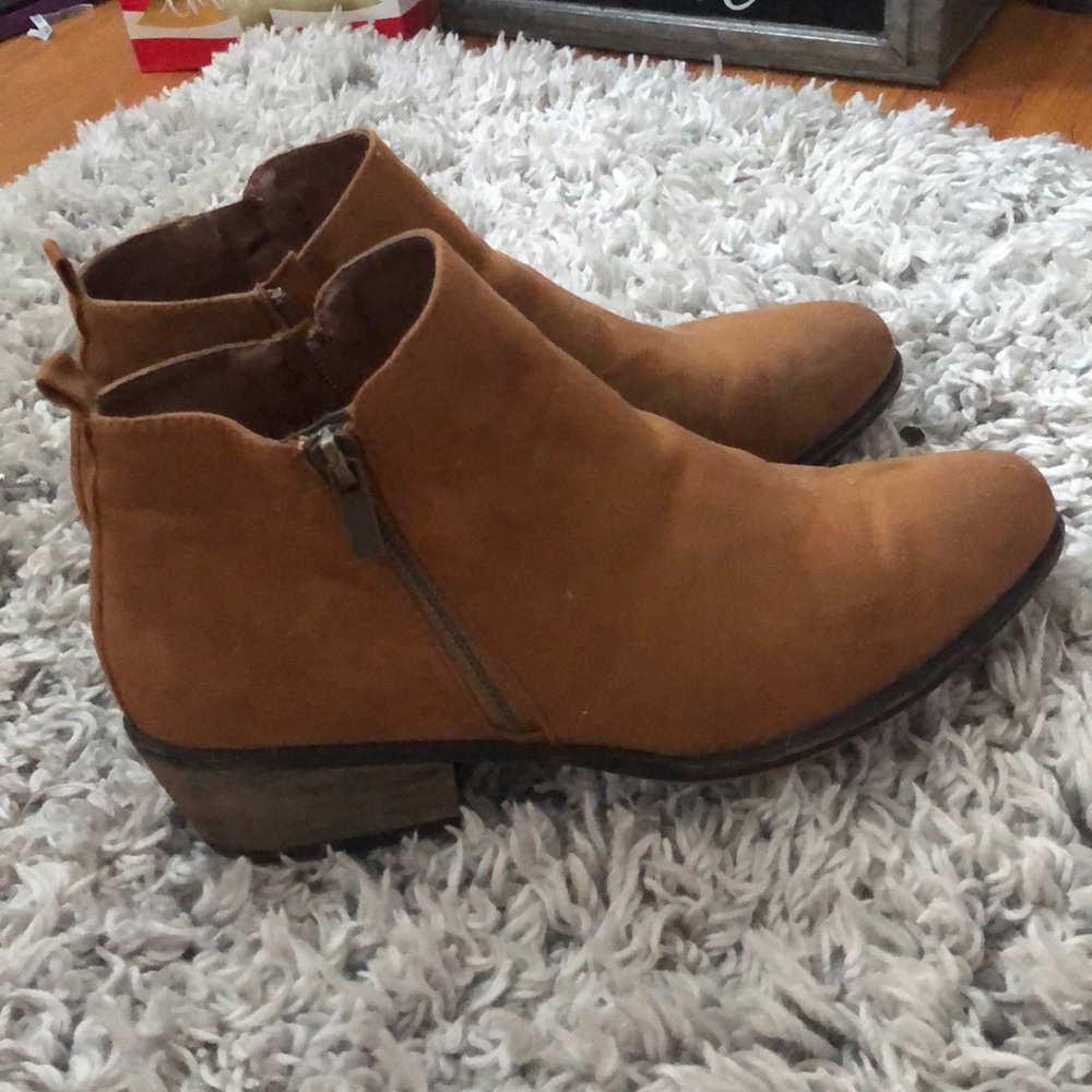 tan booties